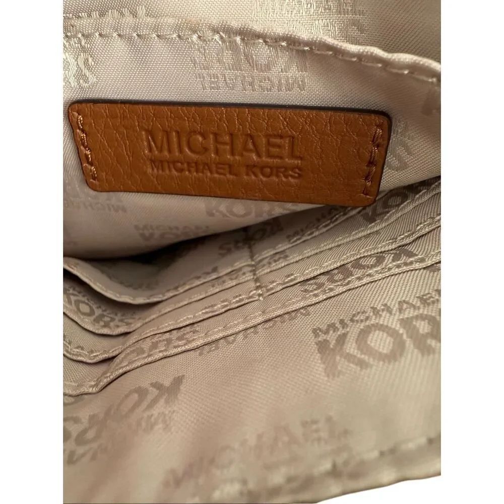 Michael Kors Womens Brown Fulton Pebbled Leather Zip Clutch Wristlet Size Large - Picture 7 of 9